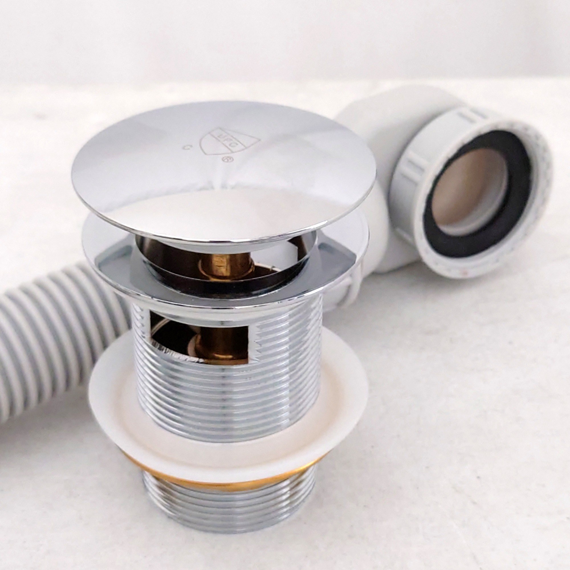 Freestanding Tub Drain Kit with Push Pop-Up and Overflow